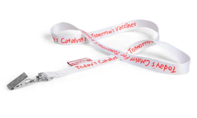 Nachhaltiges Lanyard aus PET-Material Dieses bedruckte ECO-Lanyard besteht aus einer recycelten PET-Flasche und hat einen praktischen Klemmverschluss.
